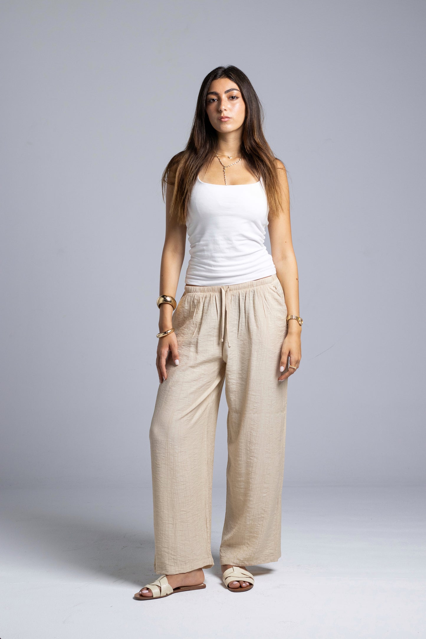 Wide-Leg Trouser