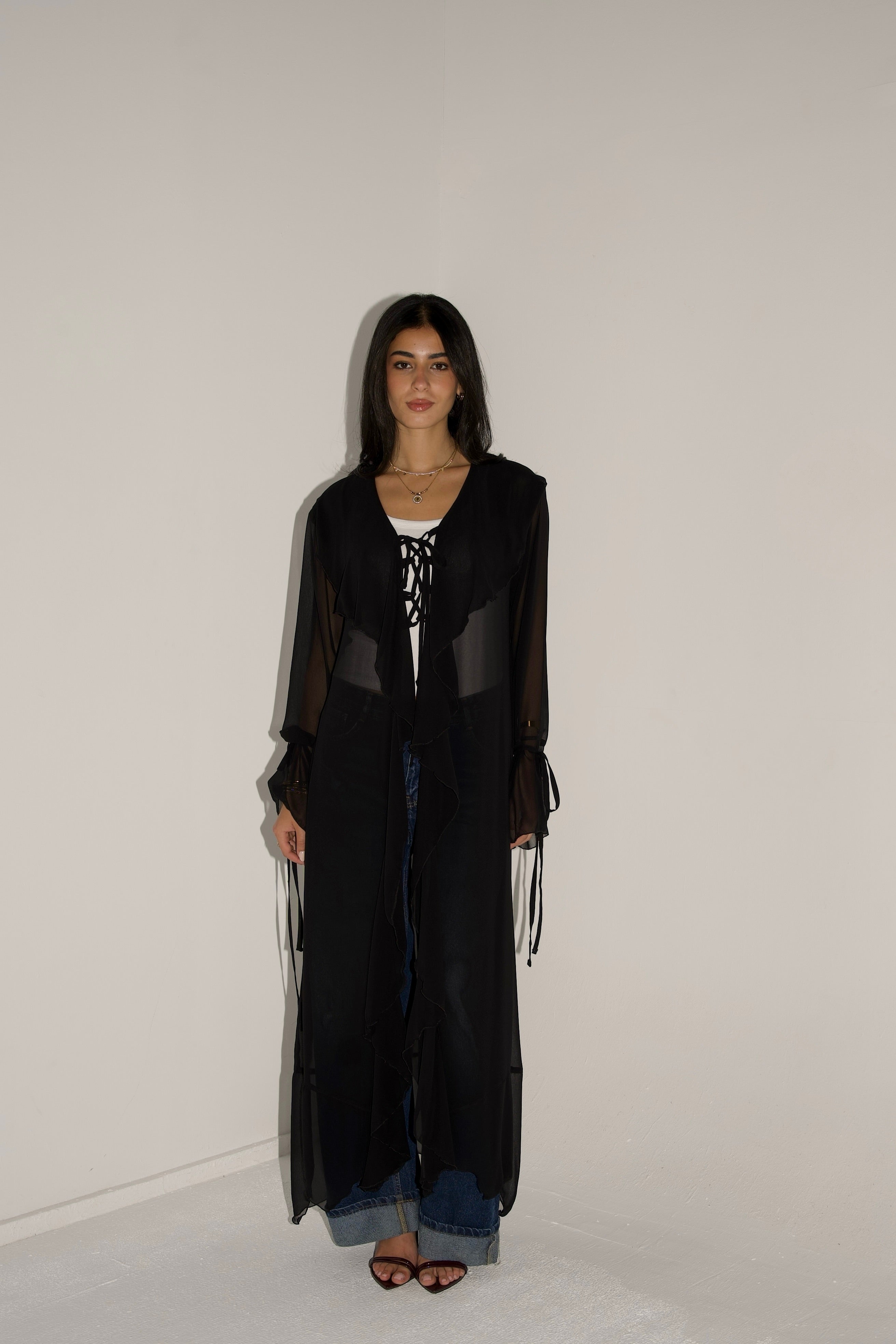 Ruffles cardigan in black
