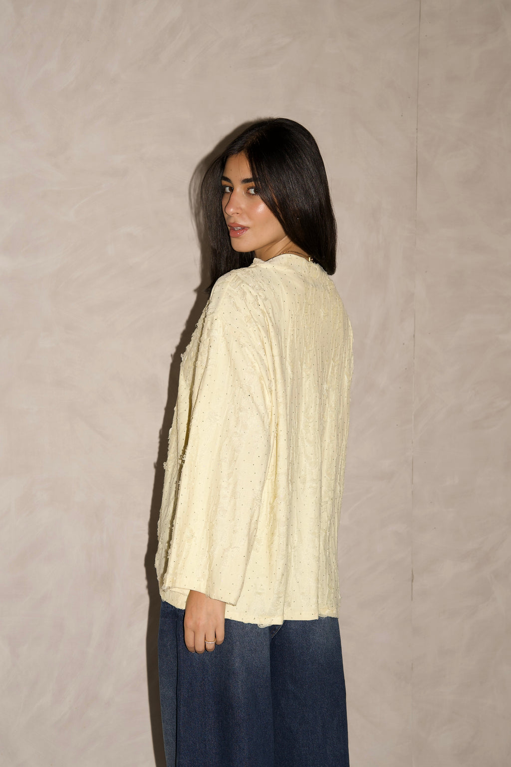 Studded linen kimono in butter yellow