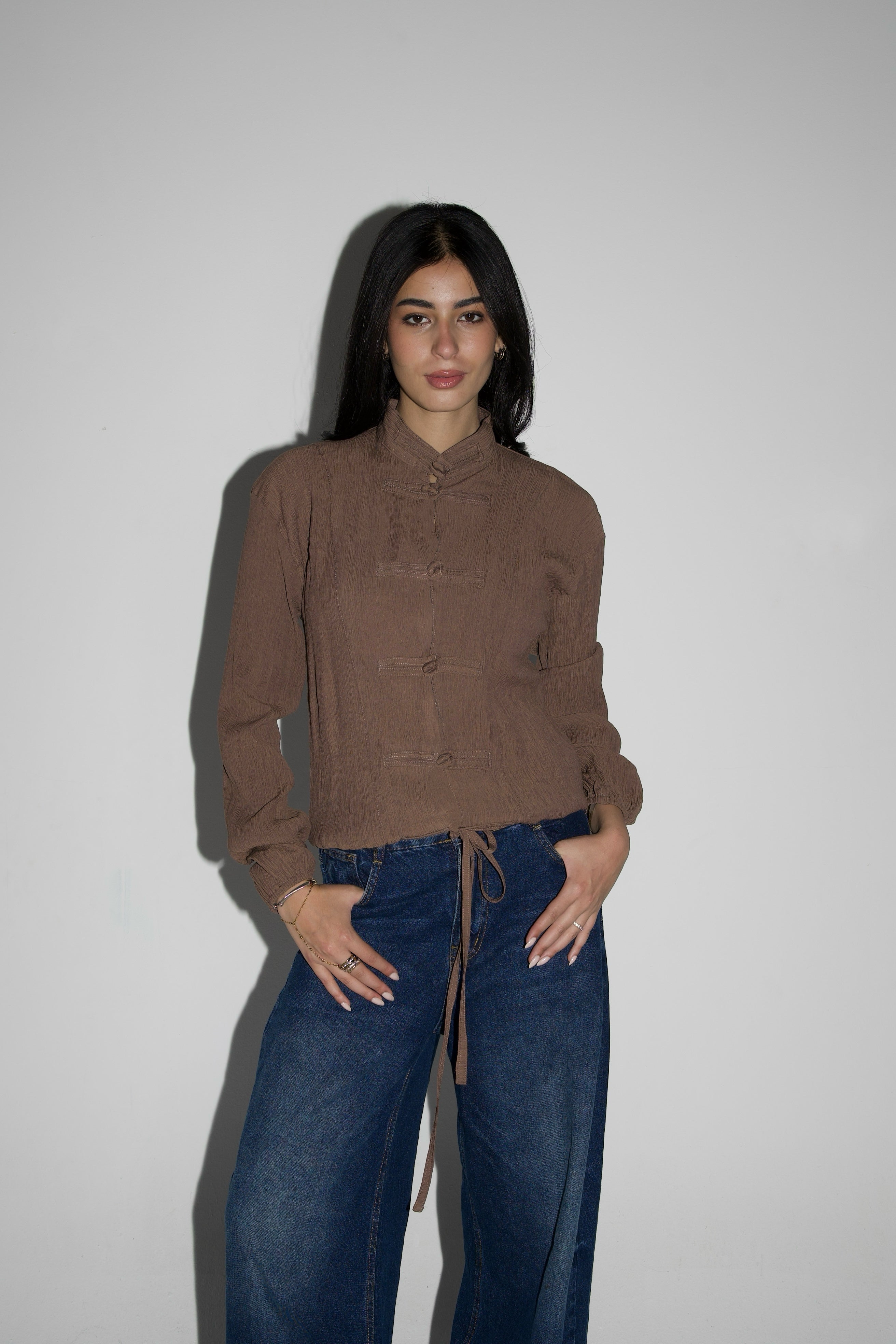 Mandarin Top in brown