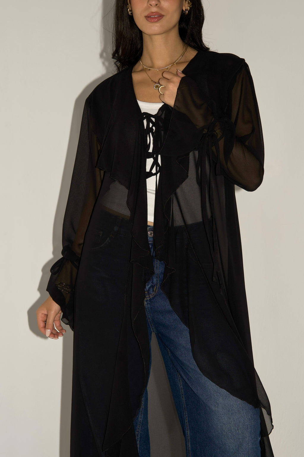 Ruffles cardigan in black