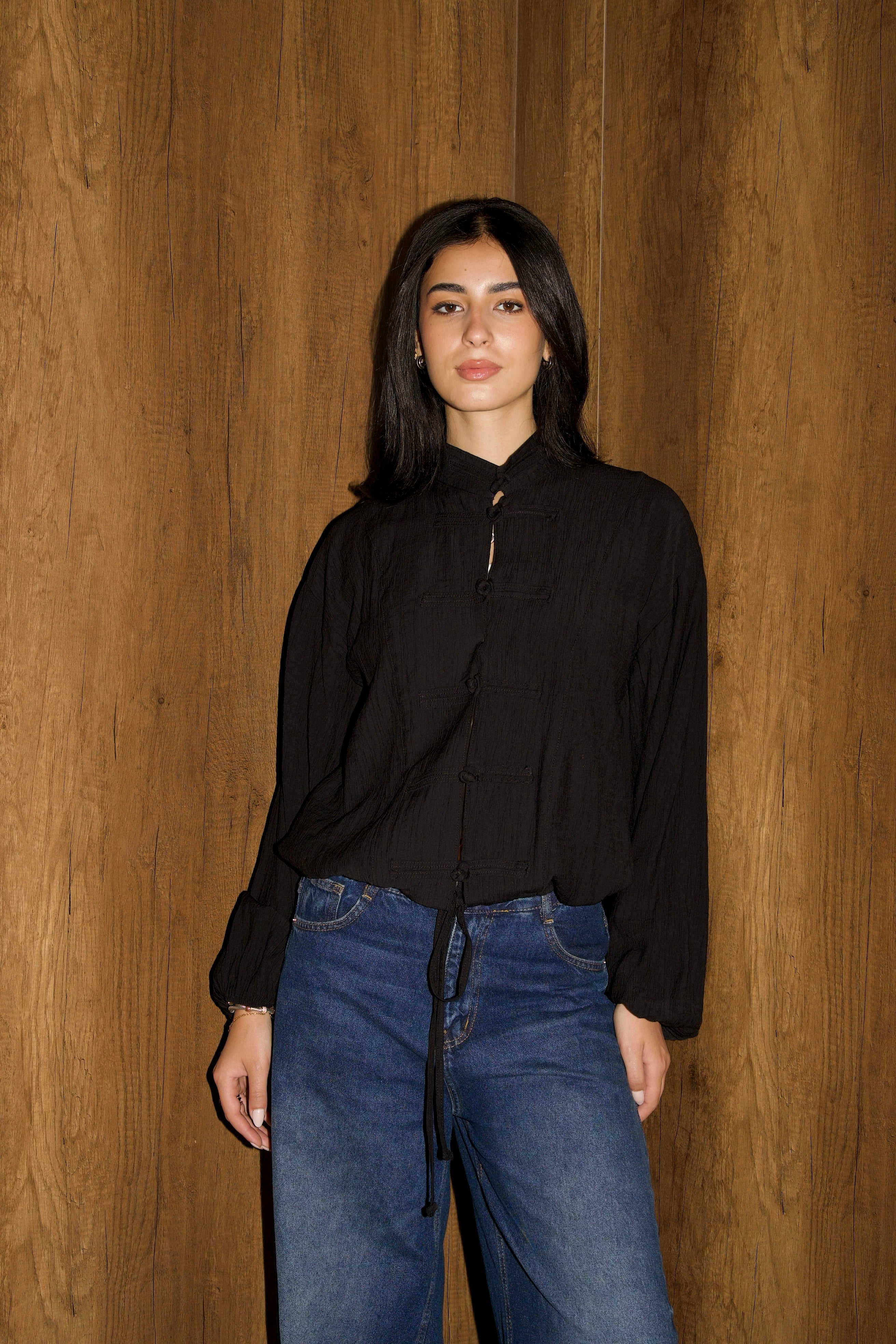 Mandarin Top in black