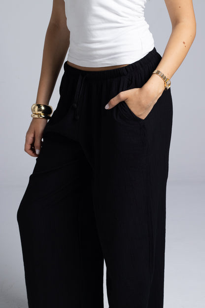 Wide-Leg Trouser