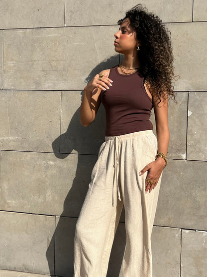 Wide-Leg Trouser